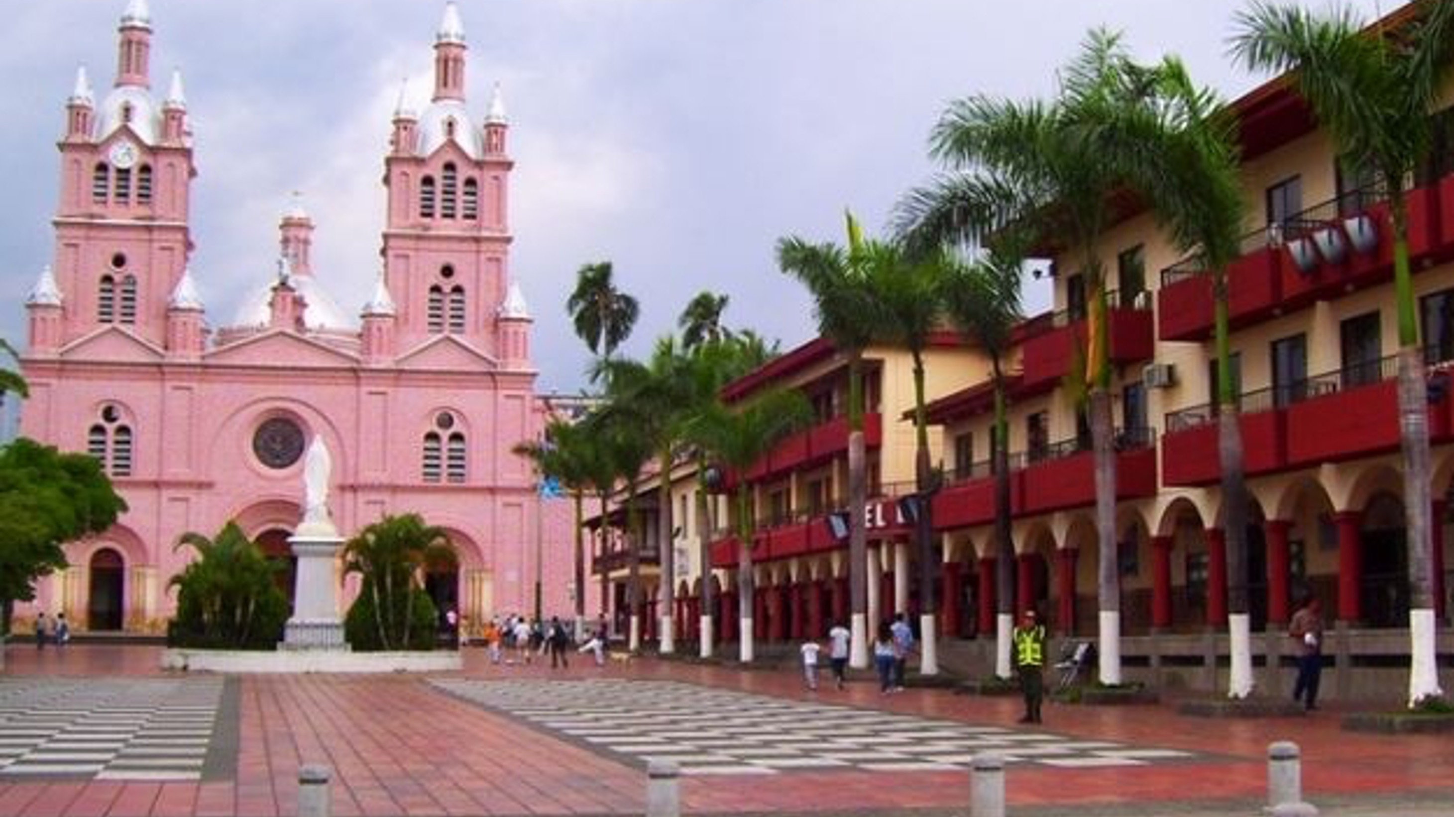 check - in, turismo, pasadias, transporte en ibagué, colombia